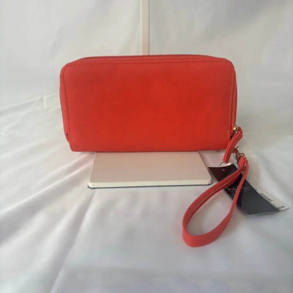 Nicole Miller Poppy Red Wristlet Zip Wallet Clutch NWT NY8605 - Picture 3 of 11